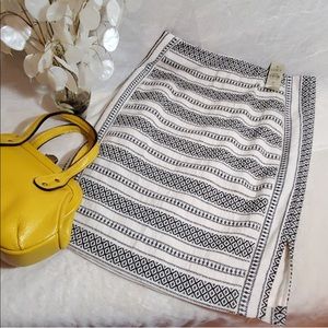 NWT LOFT | Side-slit pencil skirt